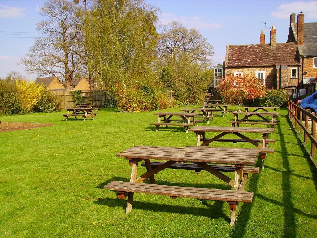 The Bell Inn Frampton on Severn Exteriör bild